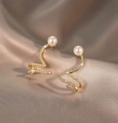 Stylish Korean Pearl Ear Cuffs