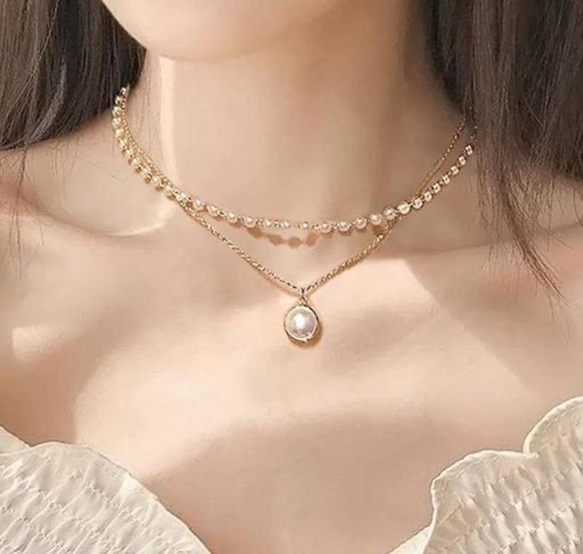 Dual Pearl Pendant: Korean Necklace