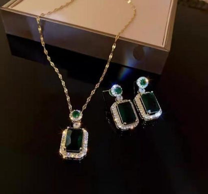 Stainless Steel Emerald Pendant Set