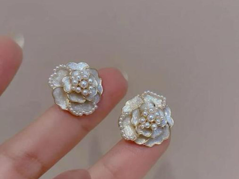 Exclusive Camelia (White Flower) Korean Earrings