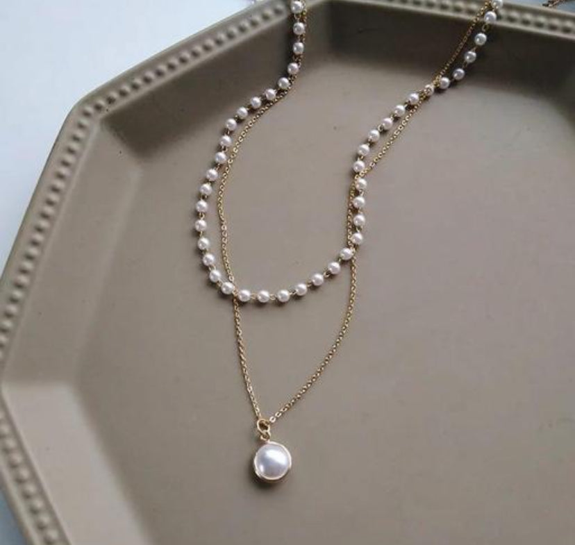 Dual Pearl Pendant: Korean Necklace