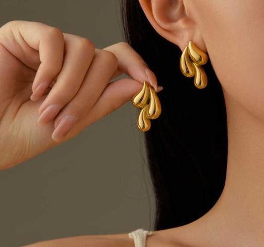 Gold Teardrop Earrings