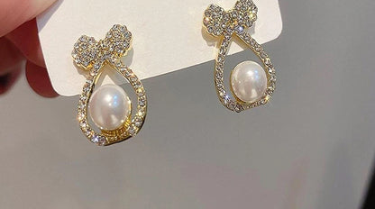 Golden Pearl Earrings (Under ₹99 Deal)