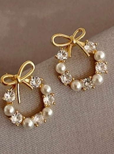 Minimalistic Korean Earrings Studded with Pearls (Under ₹99 Deal)